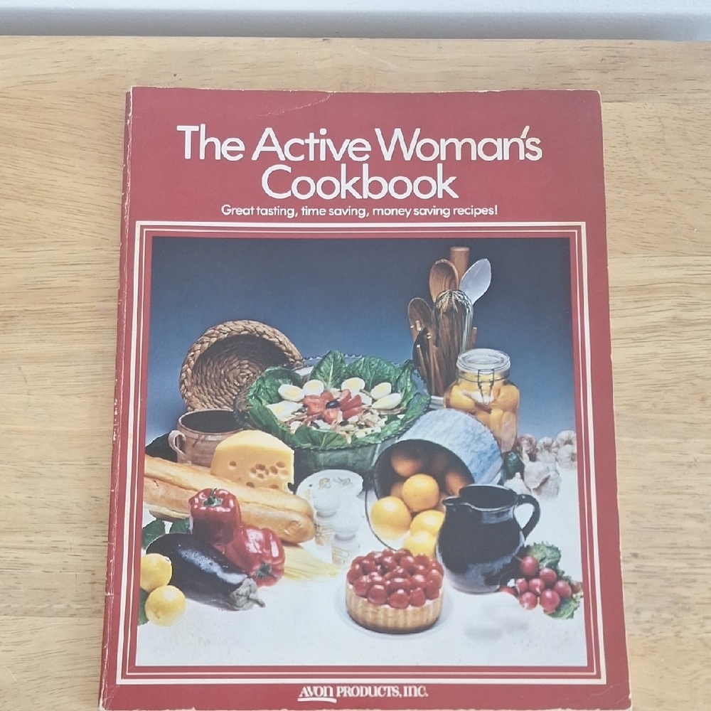 🎁Vintage 1980 Avon The Active Woman’s Cookbook